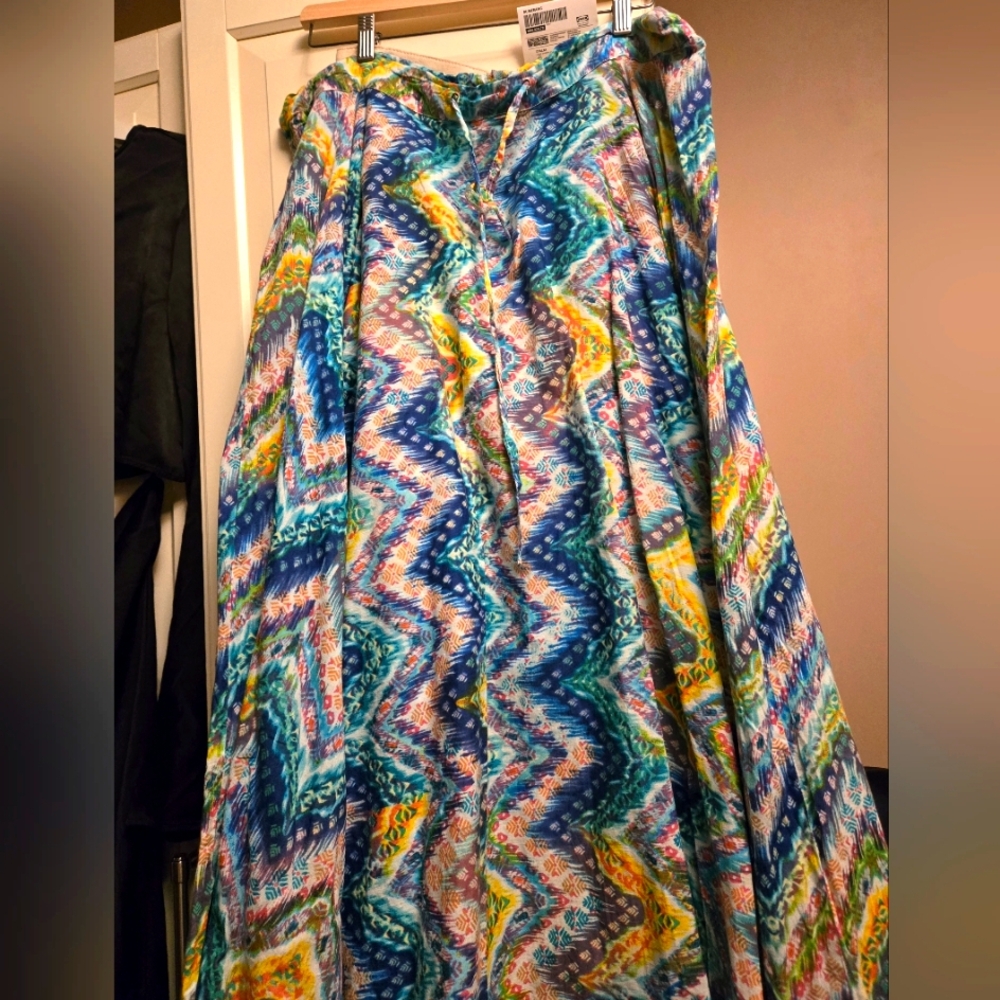 Beautiful Summer Dress Size U ( Unique Size)